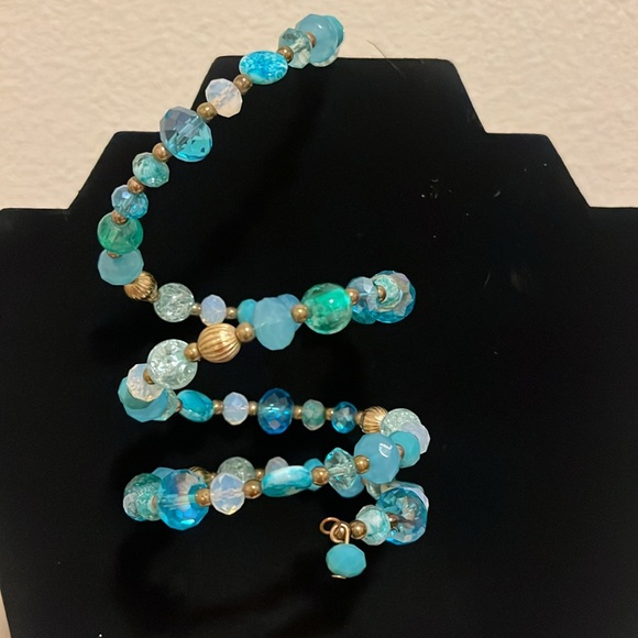 Wrap bracelet - Picture 2 of 2